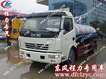 東風(fēng)多利卡吸糞車做工精細的效果圖