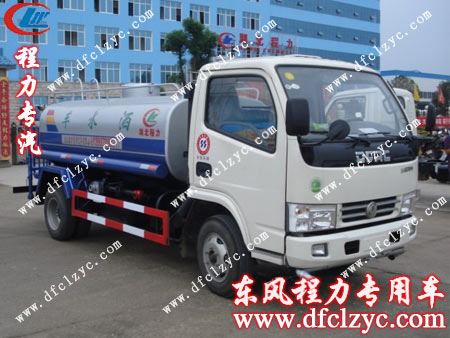 湖北程力東風小多利卡灑水車