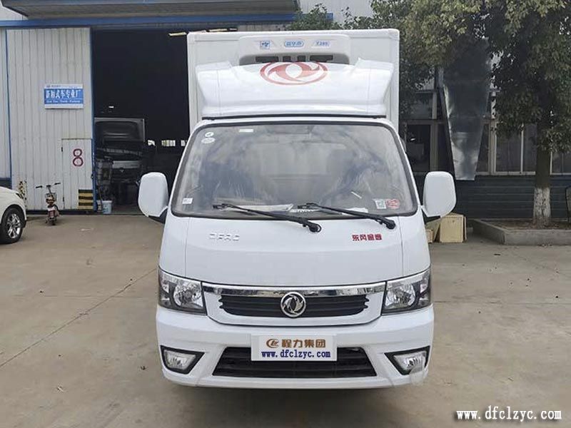程力集團(tuán)東風(fēng)途逸國(guó)六冷藏車(chē)
